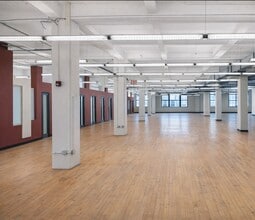 29-76 Northern Blvd, Long Island City, NY à louer Photo intérieure– Image 1 sur 1