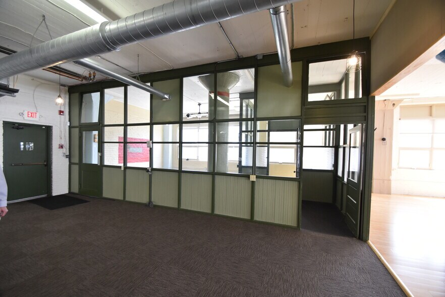116 N Jefferson St, Dayton, OH à louer - Photo de l’immeuble – Image 2 sur 13