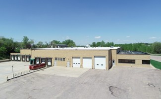 Plus de détails pour 221 N Chapel Hill Rd, Sioux Falls, SD - Industriel/Logistique à louer