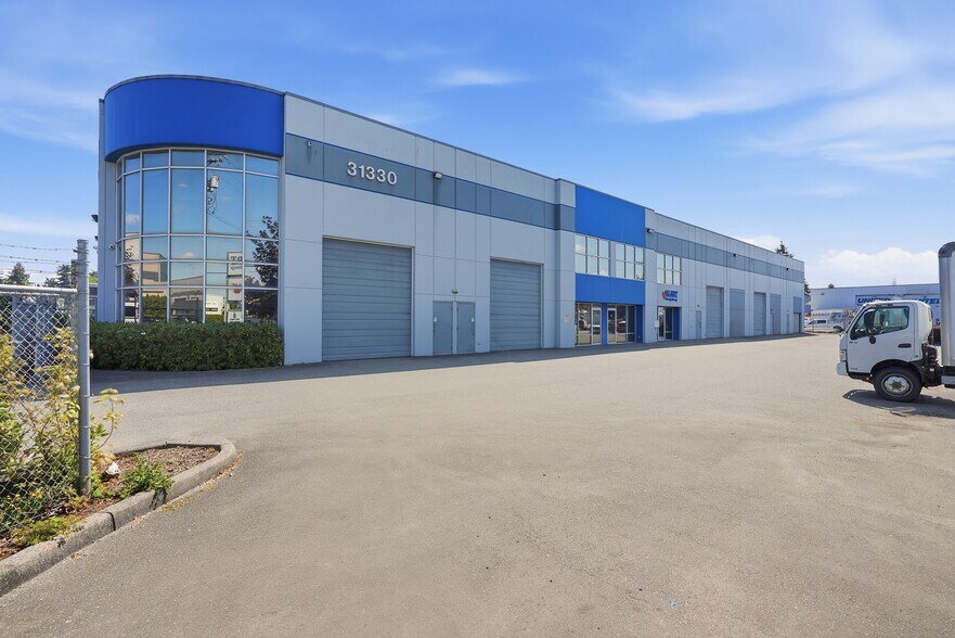31330 Wheel Ave, Abbotsford, BC à vendre - Photo de l’immeuble – Image 2 sur 8