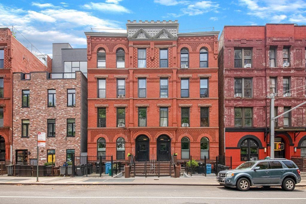 360-362 Lafayette Avenue portefeuille de 2 biens à vendre sur LoopNet.fr Photo de l’immeuble– Image 1 sur 22