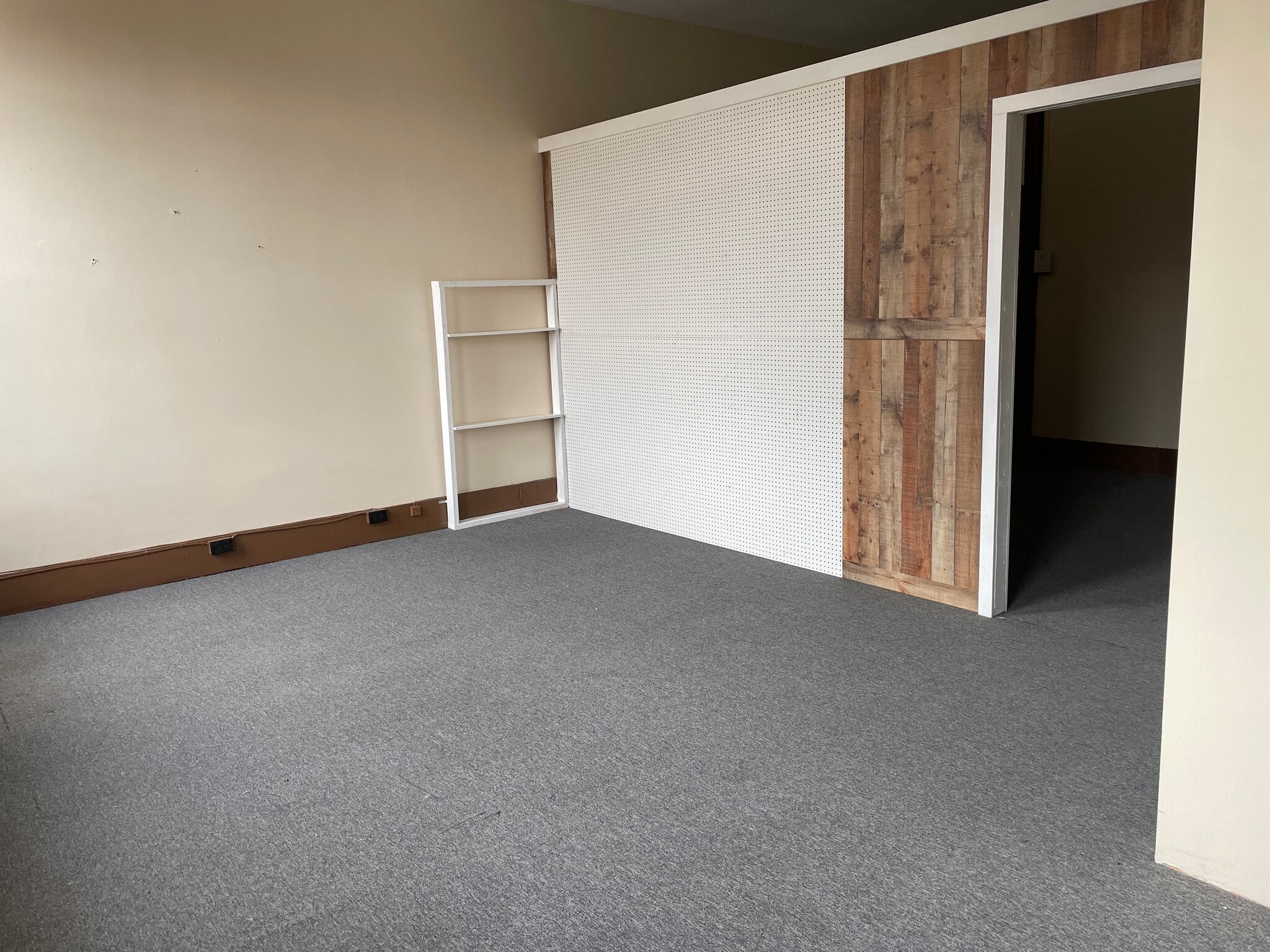 130-134 E Main St, Lock Haven, PA à louer Photo intérieure– Image 1 sur 4