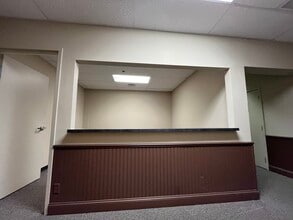 2-10 Elm St, Danvers, MA à louer Photo intérieure– Image 2 sur 9