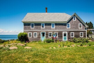 Plus de détails pour 5 Wharf Hill Rd, Monhegan, ME - Hôtellerie à vendre