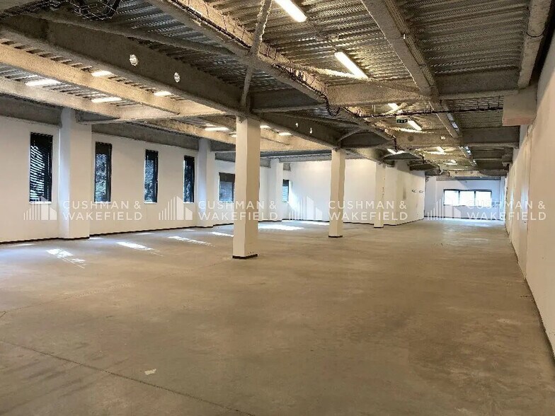 Local d’activités dans Entzheim à louer - Photo intérieure – Image 3 sur 5