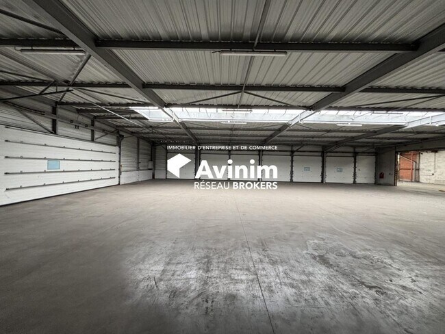Plus de détails pour Industriel/Logistique à louer