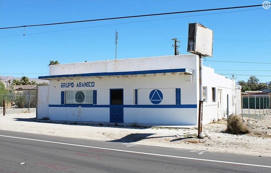 17380 N Indian Canyon Drive, Ave, Desert Hot Springs, CA à vendre - Photo de l’immeuble – Image 2 sur 4