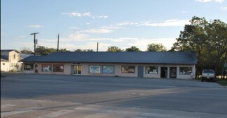 Plus de détails pour 305-323 N Main St, Boerne, TX - Local commercial à louer