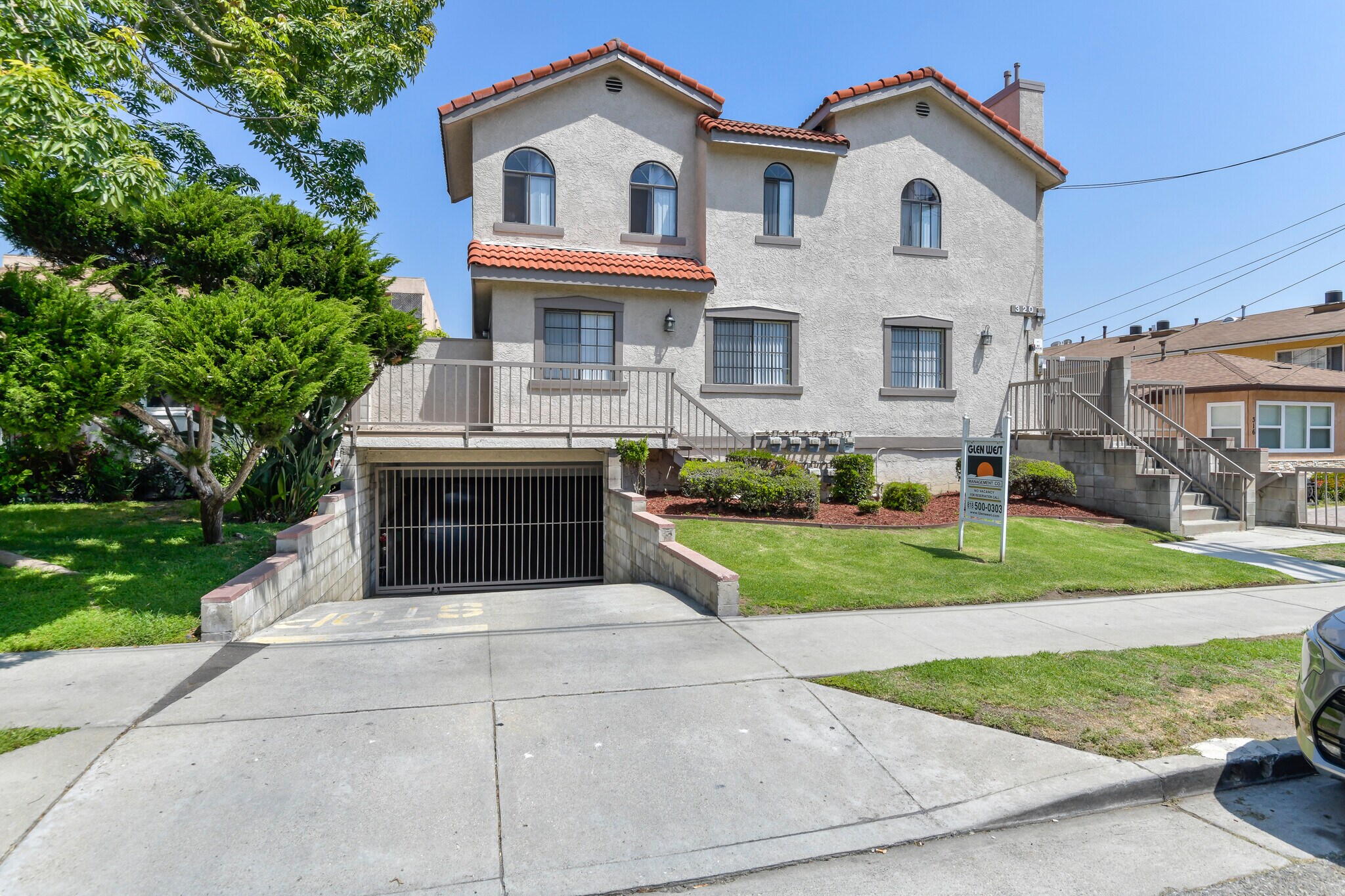 320 N Belmont St, Glendale, CA à vendre Photo de l’immeuble– Image 1 sur 13