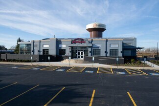 Plus de détails pour 700 N Milwaukee Ave, Wheeling, IL - Local commercial à vendre