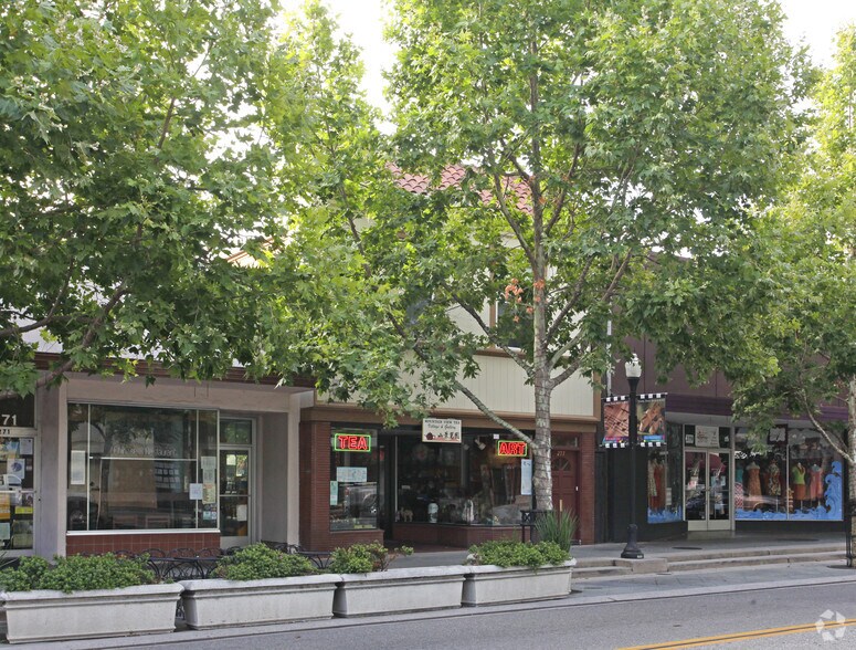 275-277 Castro St, Mountain View, CA à louer - Photo de l’immeuble – Image 2 sur 4