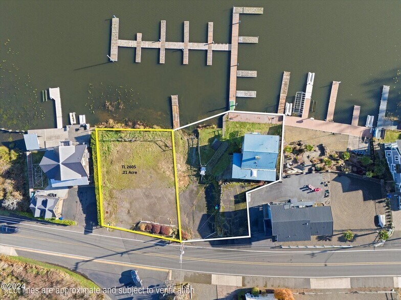 4040 NE West Devils Lake Rd, Lincoln City, OR à vendre - Aérien – Image 2 sur 11