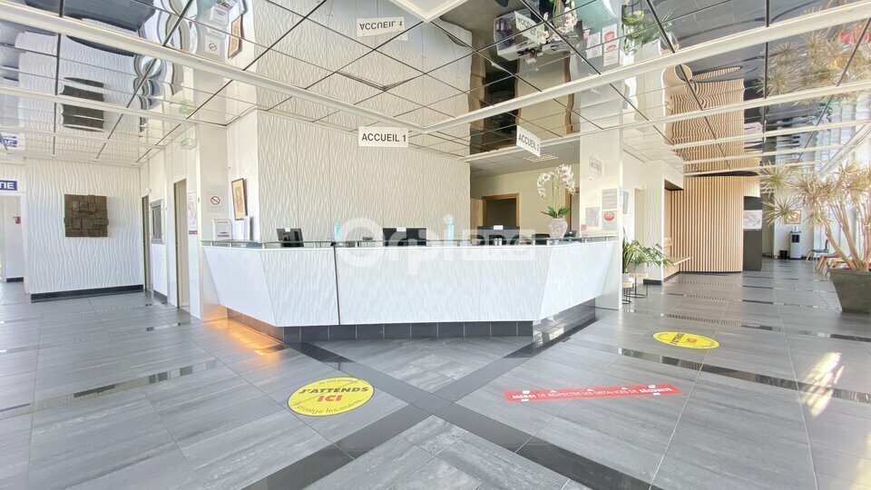 Bureau dans Colmar à louer - Hall d’entrée – Image 3 sur 12