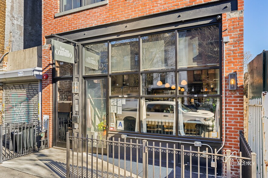333 Tompkins Ave, Brooklyn, NY à louer - Photo de l’immeuble – Image 2 sur 2