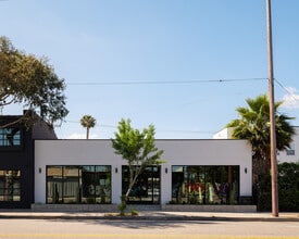 3716 W Jefferson Blvd, Los Angeles, CA à louer Photo intérieure– Image 1 sur 11