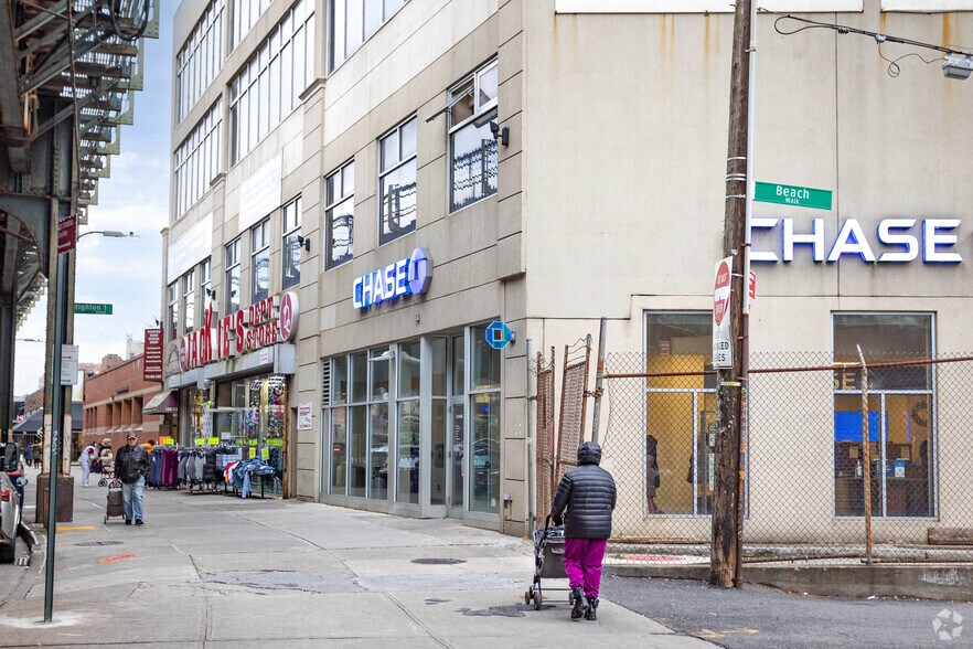 128-132 Brighton Beach Ave, Brooklyn, NY à louer - Photo de l’immeuble – Image 2 sur 7