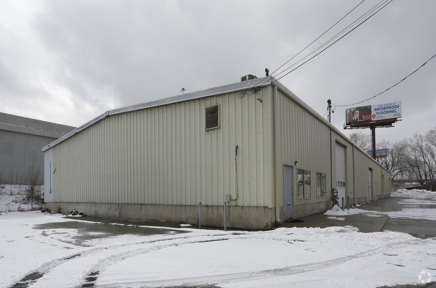 153 W Burton Ave, Salt Lake City, UT à vendre - Photo principale – Image 1 sur 13