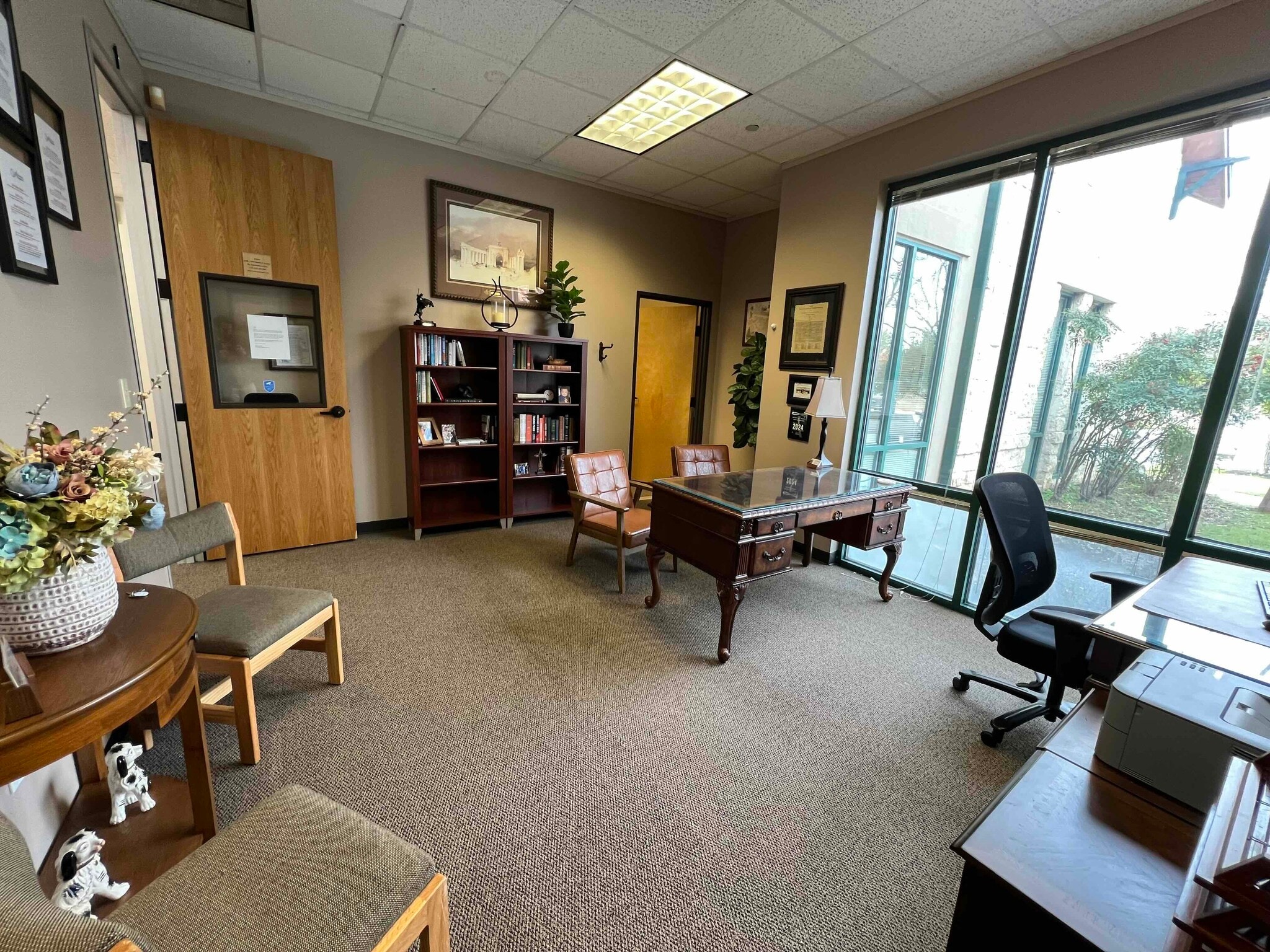 5353 Williams Dr, Georgetown, TX à louer Photo intérieure– Image 1 sur 4