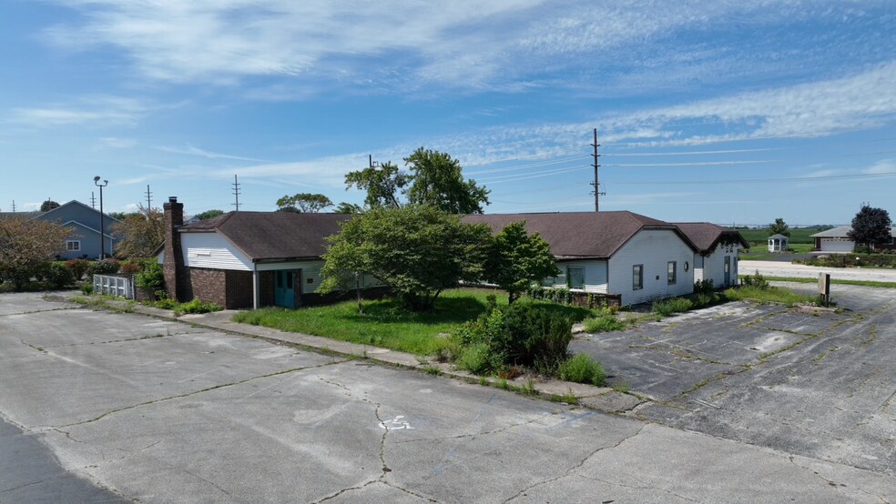 5024 Norway Rd, Monticello, IN à vendre - Photo de l’immeuble – Image 2 sur 11