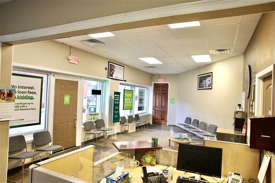 2437 Glass St, Chattanooga, TN à vendre - Photo intérieure – Image 3 sur 5