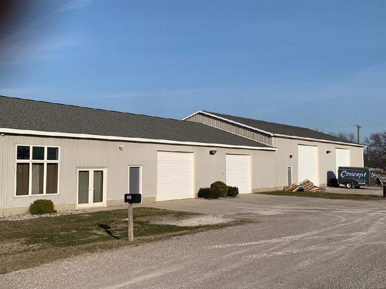 4090 E Van Ettan St, Oscoda, MI à vendre - Photo de l’immeuble – Image 2 sur 6