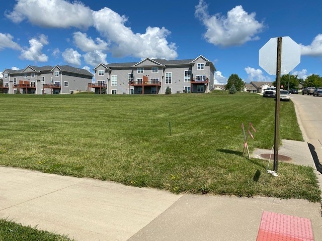 200 E Oakdale Blvd, Coralville, IA à vendre - Autre – Image 3 sur 6