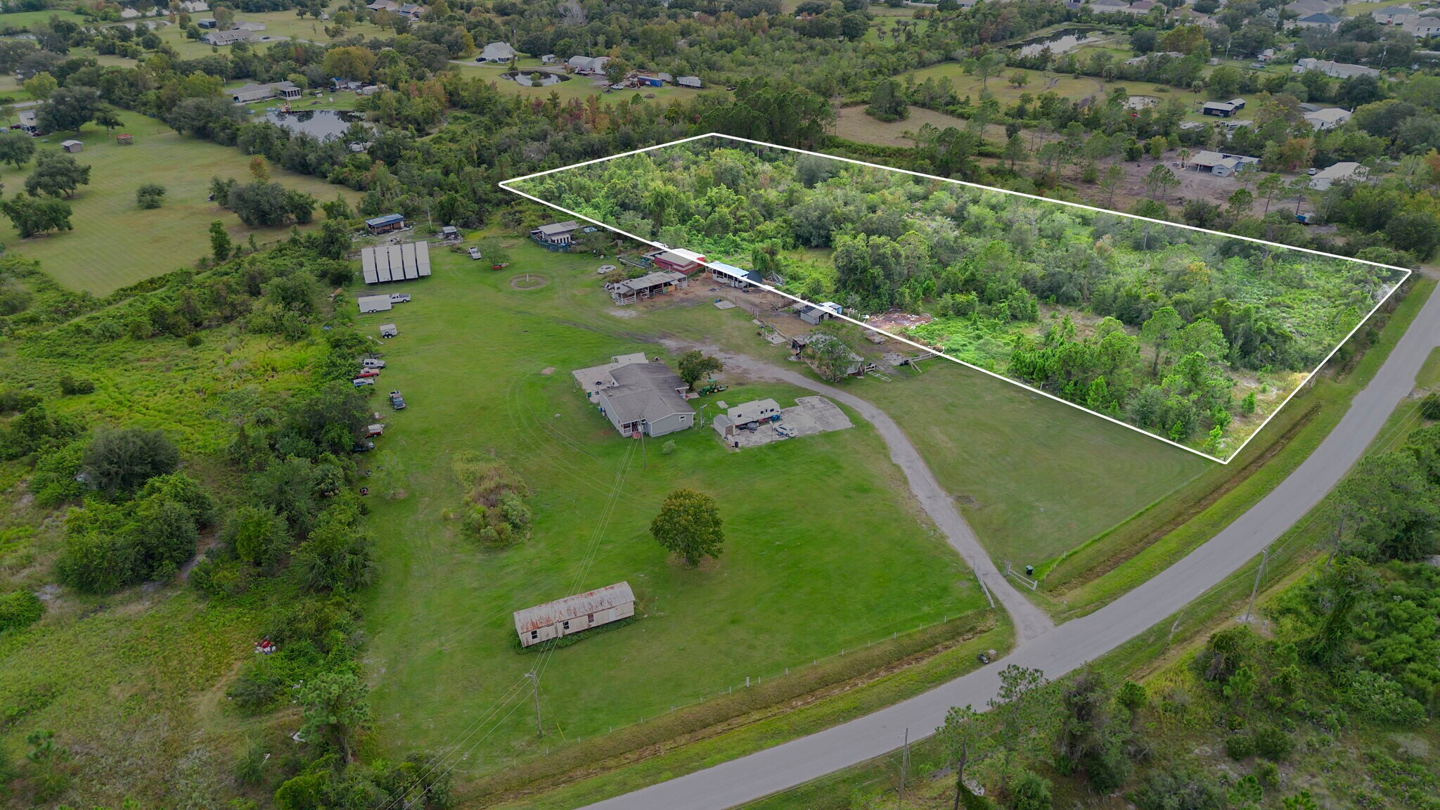 High Plains Lane portefeuille de 2 biens à vendre sur LoopNet.fr Photo de l’immeuble– Image 1 sur 9