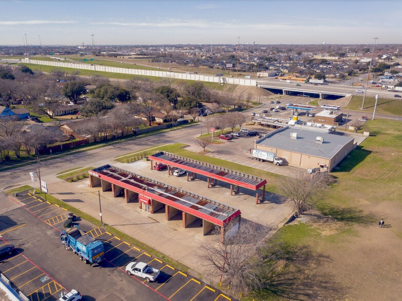 2701 E Park Row Dr, Arlington, TX à vendre - Aérien – Image 2 sur 3
