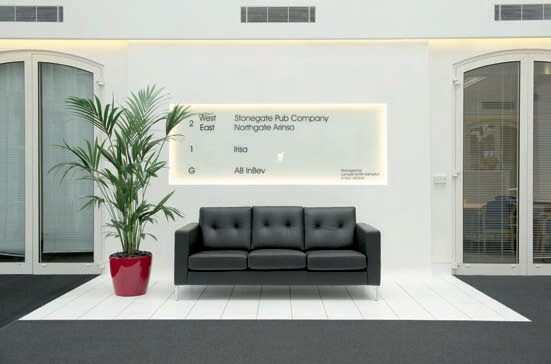 500 Capability Green, Luton à vendre - Hall d’entrée – Image 3 sur 4