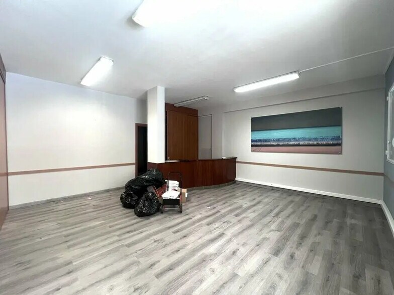 Local commercial dans Nice à vendre - Photo de l’immeuble – Image 2 sur 12