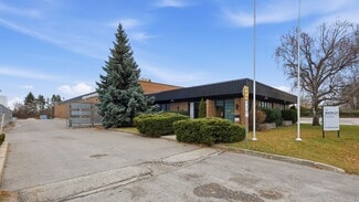 Plus de détails pour 40 Butterick Rd, Toronto, ON - Industriel/Logistique à vendre