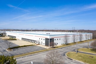 Plus de détails pour 102 N Overland Dr, North Aurora, IL - Industriel/Logistique à louer