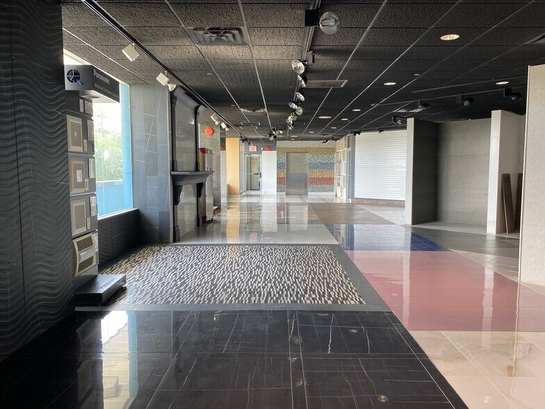 31 N Bridge St, Staten Island, NY à louer - Photo de l’immeuble – Image 3 sur 9
