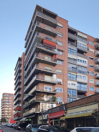 Plus de détails pour Local commercial à louer