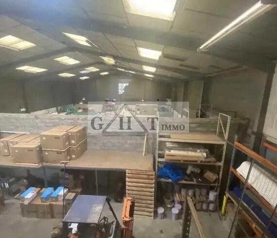 Industriel/Logistique dans Fontenay-sous-Bois à vendre - Photo intérieure – Image 2 sur 3