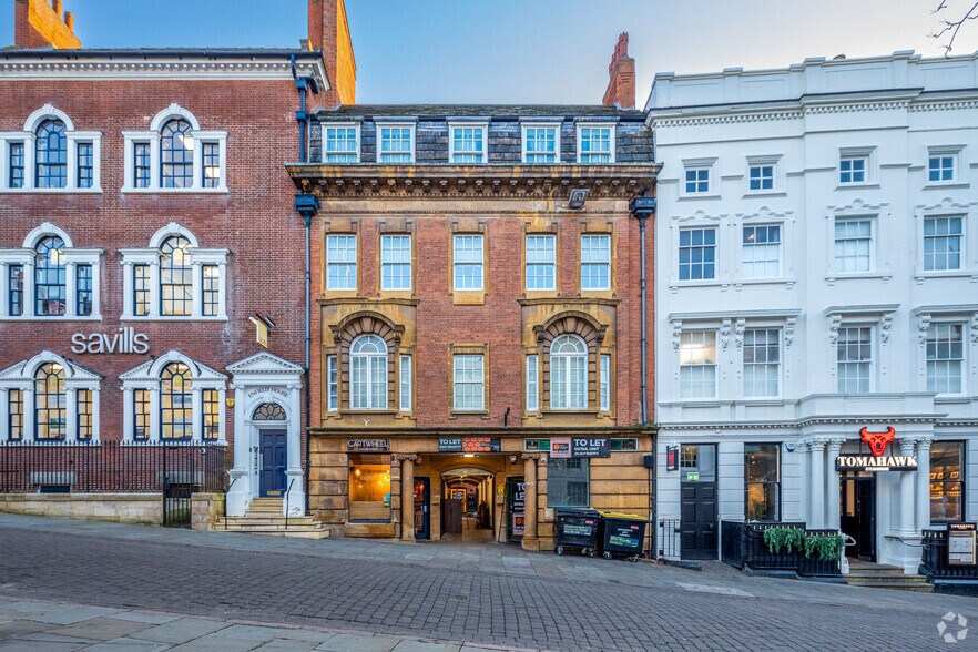 14-16 Low Pavement, Nottingham à louer - Photo principale – Image 1 sur 3