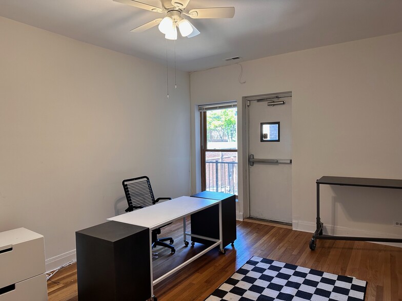 706 Green Bay Rd, Glencoe, IL à louer - Photo de l’immeuble – Image 3 sur 17
