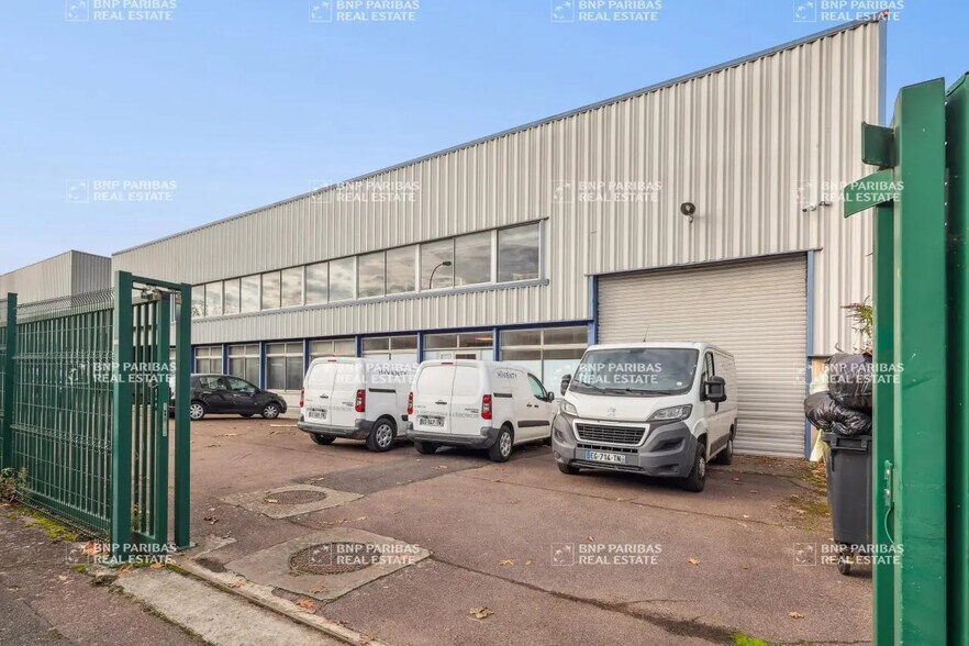 Local d’activités dans Morangis à louer - Photo de l’immeuble – Image 3 sur 11