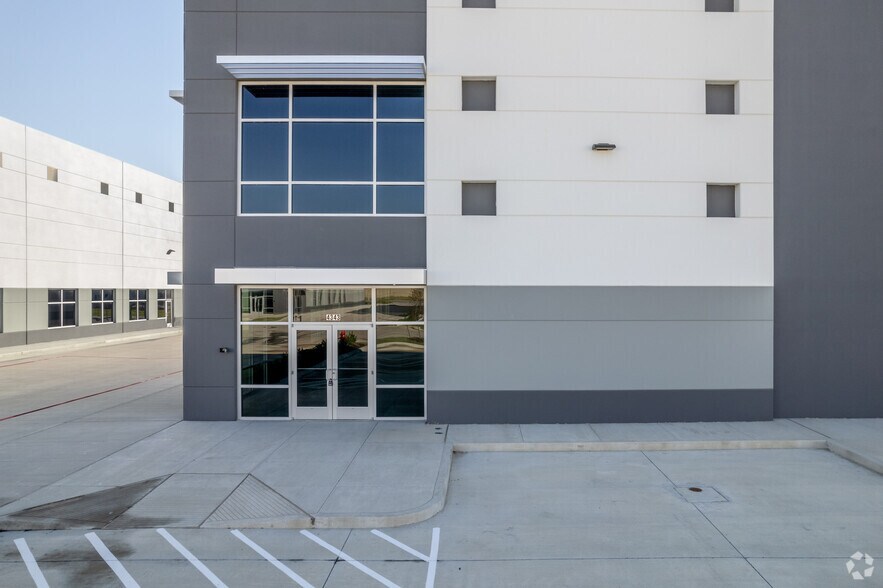 1405 Cedar Port Park, Baytown, TX à louer - Photo de l’immeuble – Image 3 sur 6