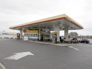 Plus de détails pour 2361 Admiral Wilson Blvd, Pennsauken, NJ - Local commercial à louer