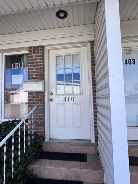 408-410 E Court Ave, Jeffersonville, IN à vendre - Photo de l’immeuble – Image 3 sur 5