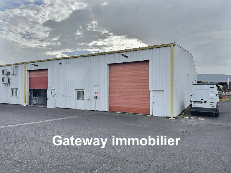 Industriel/Logistique dans COURNON-D'AUVERGNE à louer - Photo de l’immeuble – Image 3 sur 16