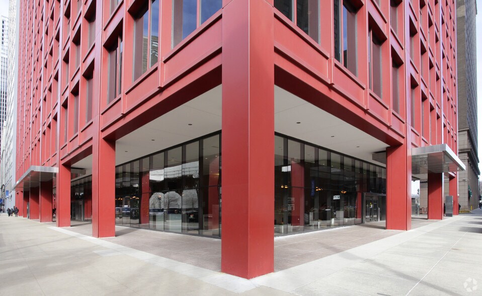 333 S Wabash Ave, Chicago, IL à louer - Photo de l’immeuble – Image 2 sur 23