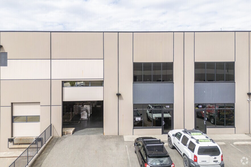 2199 Queen St, Abbotsford, BC à louer - Photo de l’immeuble – Image 2 sur 3