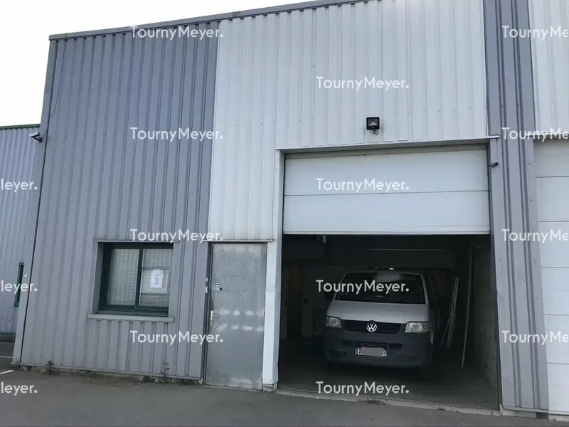 Local d’activités dans Noyal-Châtillon-sur-Seiche à louer Photo de l’immeuble– Image 1 sur 8