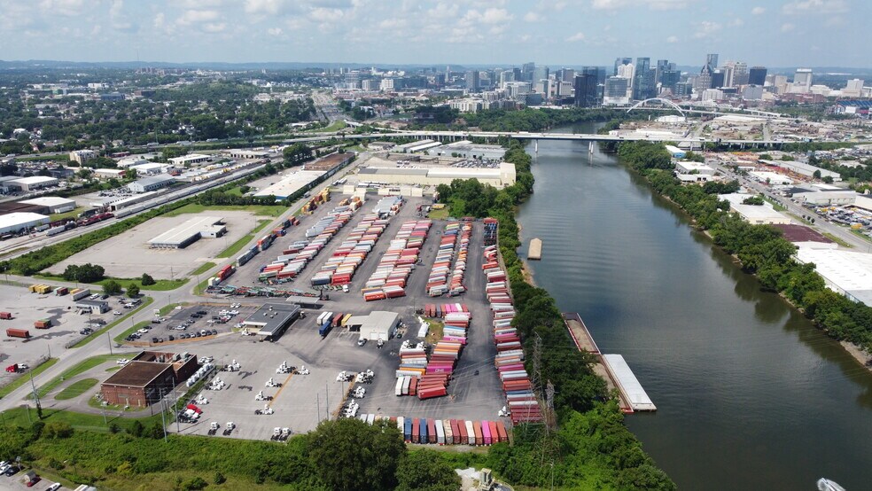 700 Visco Dr, Nashville, TN à vendre - Photo de l’immeuble – Image 3 sur 4