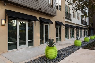 Plus de détails pour 809 S Lamar Blvd, Austin, TX - Bureau, Local commercial à louer