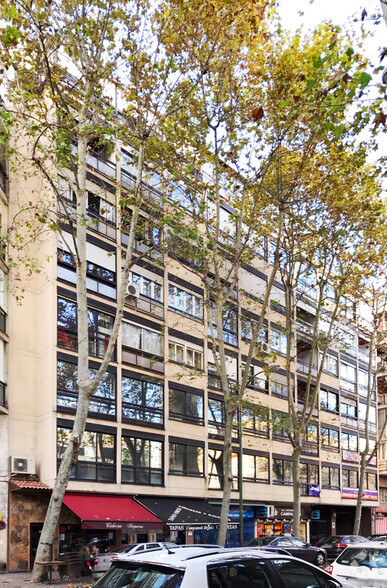 Calle de Edgar Neville, 27, Madrid, Madrid à louer - Photo de l’immeuble – Image 2 sur 4