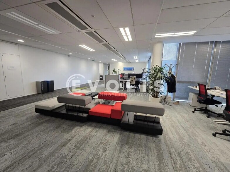 Bureau dans Massy à louer - Photo de l’immeuble – Image 3 sur 10