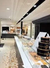 Local commercial dans Paris à louer - Photo de l’immeuble – Image 3 sur 5